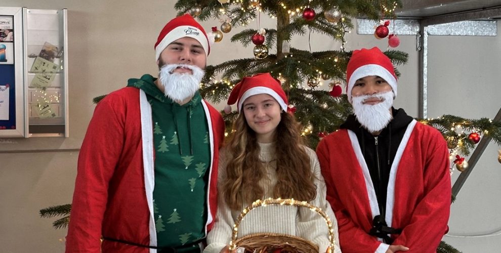 Unsere 3 Nikoläuse